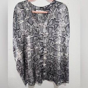 bishop + young Monochrome Snake Print Top